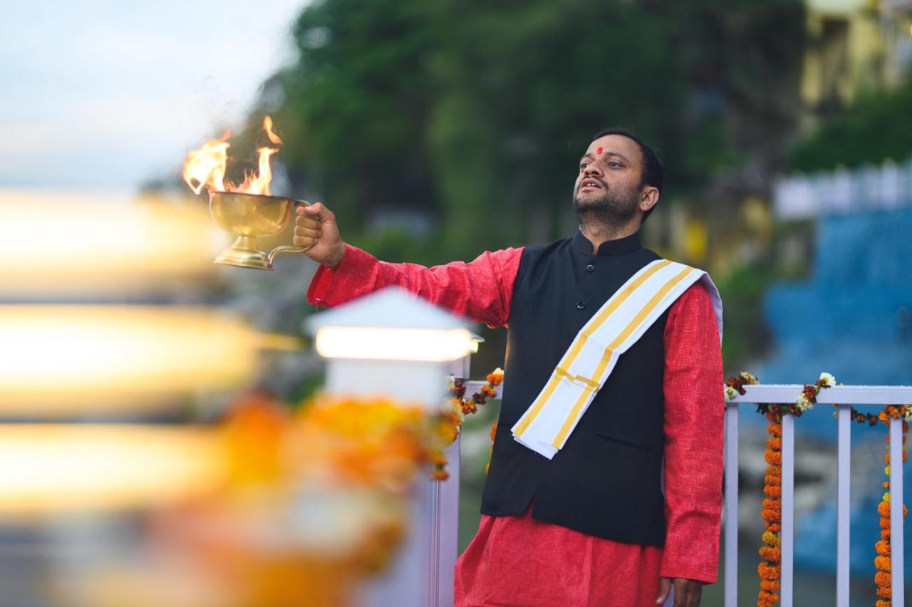 Lemon Tree Premier, Rishikesh Hotel Exterior photo