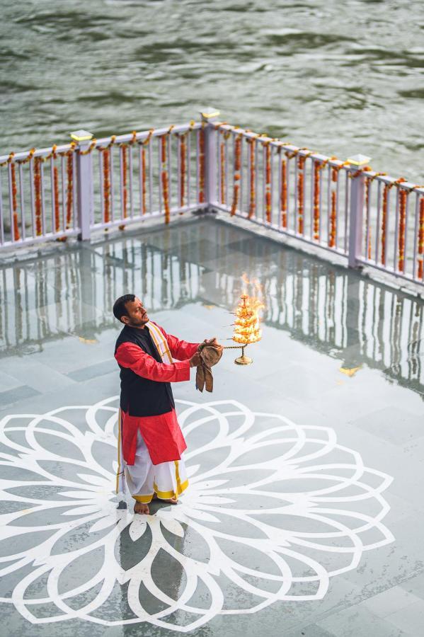 Lemon Tree Premier, Rishikesh Hotel Exterior photo